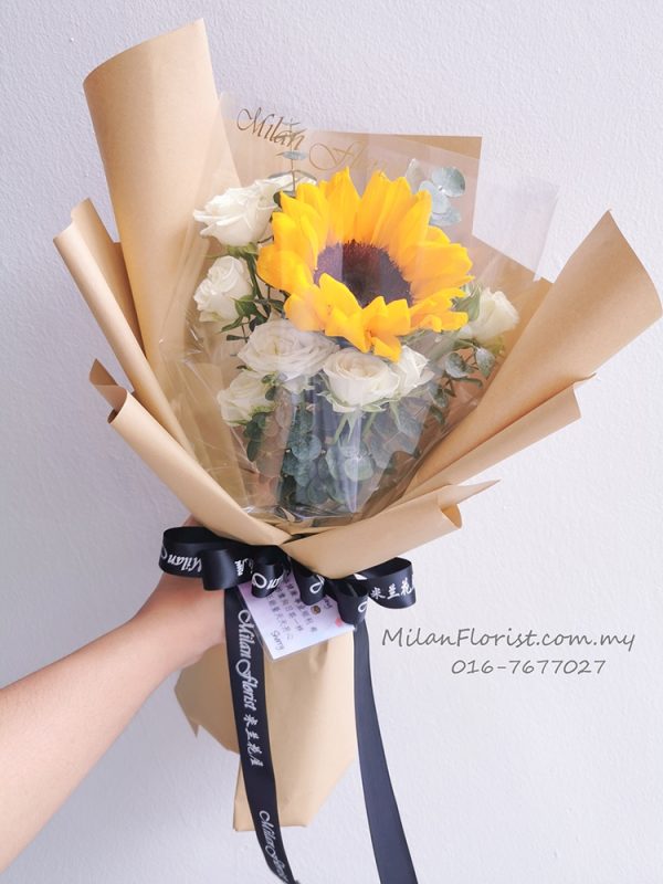 向日葵，Sun Flower,鲜花，向日葵花束，Sun Flower Bouquet JB FLORIST,JOHOR FLORIST JOHOR BAHRU FLORIST MOUNT AUSTIN FLORIST SKUDAI FLORIST NUSAJAYA FLORIST MALAYSIA FLORIST KSL FLORIST TOPPEN FLORIST PARADIGM FLORIST MIDVALLEY SOUTHKEY FLORIST CITY SQUARE FLORIST 新山花店 柔佛花店 皇后花店 马来西亚花店 开张花篮 开幕花篮 开业花篮 乔迁之喜 生意兴隆 大展宏图 鲜花 假花 Kedai bunga johor bahru